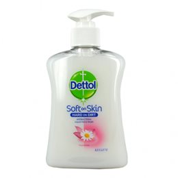 Dettol Chamomile Soft on Skin Hard on Dirt Liquid Hand Wash 250ml DETTOL Σαπούνια Είδη Καθαριότητας
