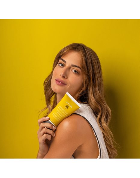 Apivita Gentle Daily Conditioner Μαλακτική Κρέμα  Καθημερινής Χρήσης με Χαμομήλι & Μέλι, 150ml