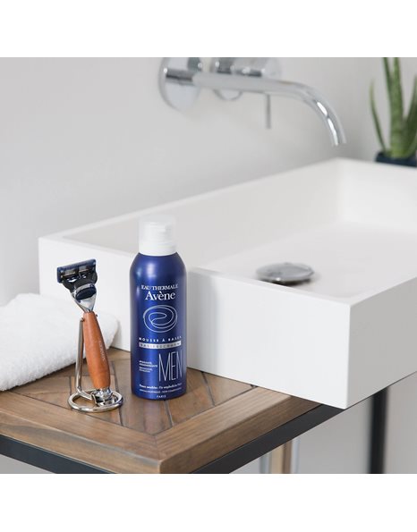 Avene Men Mousse a Raser Shaving Foam Καταπραϋντικός - Εξυγιαντικός Αφρός Ξυρίσματος 200ml